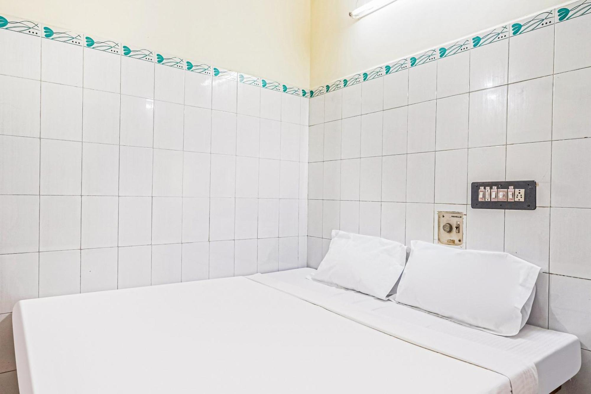 Spot On Venkata Sai Residency Hotell Tirupati Eksteriør bilde