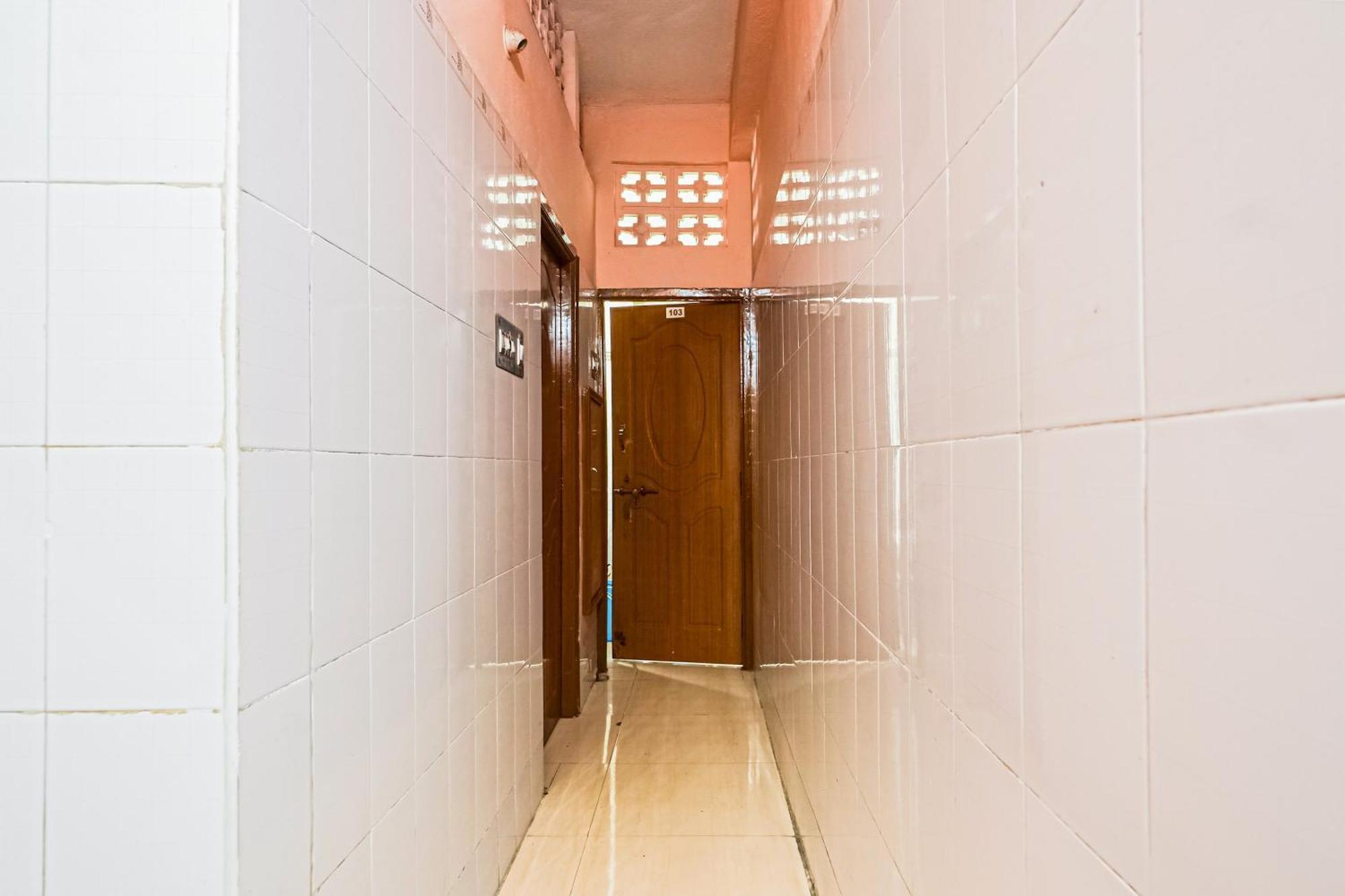 Spot On Venkata Sai Residency Hotell Tirupati Eksteriør bilde